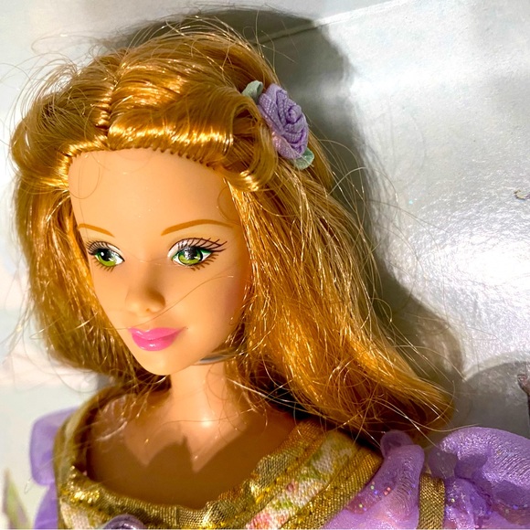 BARBIE NWT VINTAGE 2000 PRINCESS AND THE PEA COLLECTOR EDITION BARBIE DOLL w/BOX - Picture 5 of 12